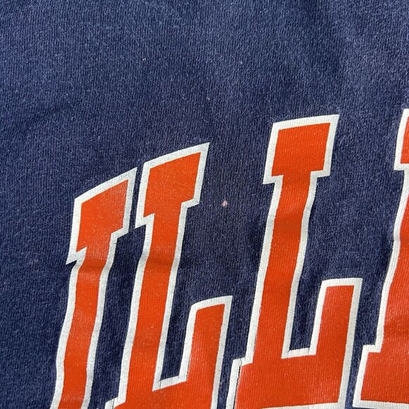 Vtg Illinois Fighting Illini Graphic Shirt Men’s XL Soffes University Spell Out - Picture 8 of 13
